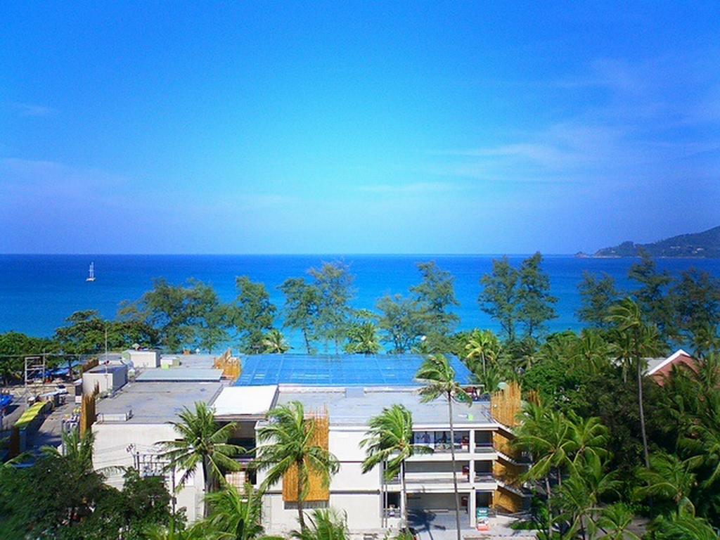 Patong Beach Hotel Phuket Exterior photo