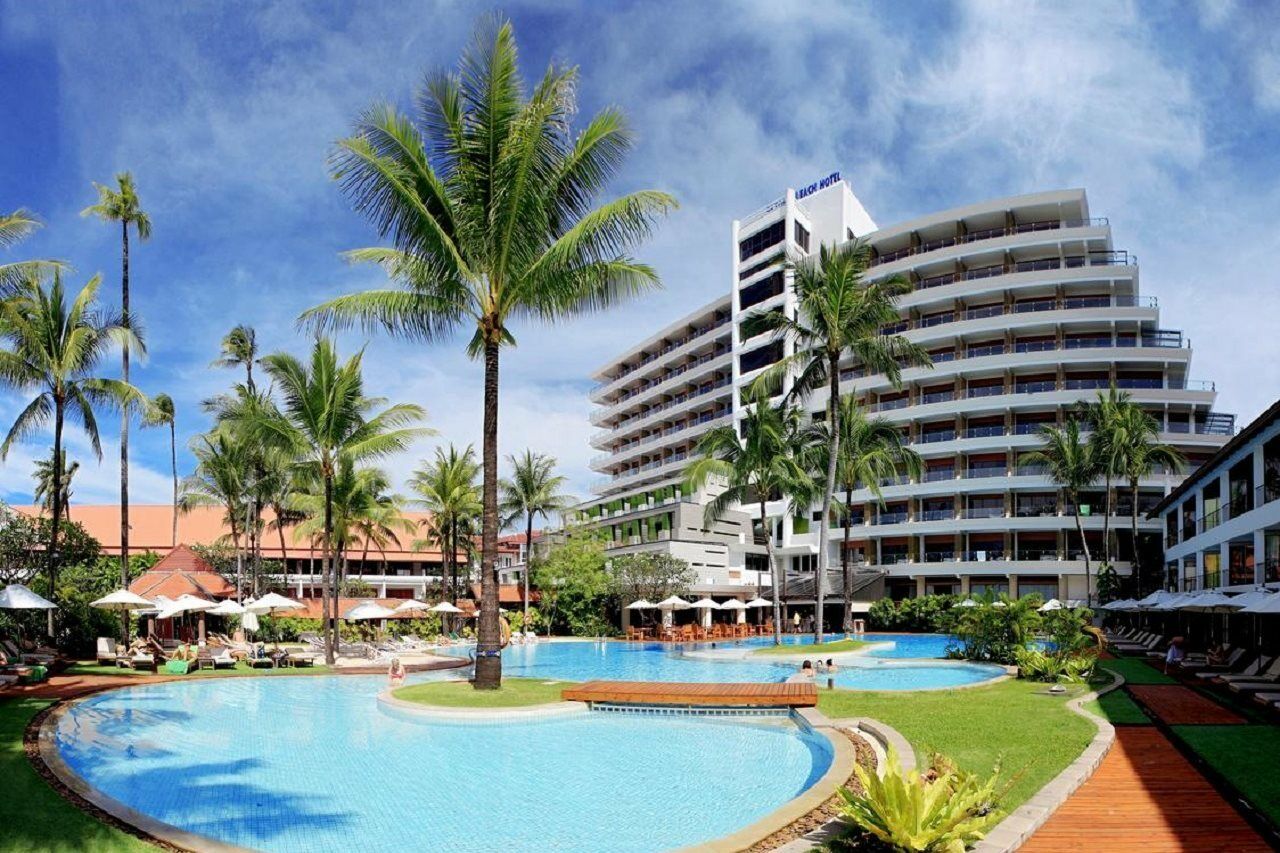 Patong Beach Hotel Phuket Exterior photo